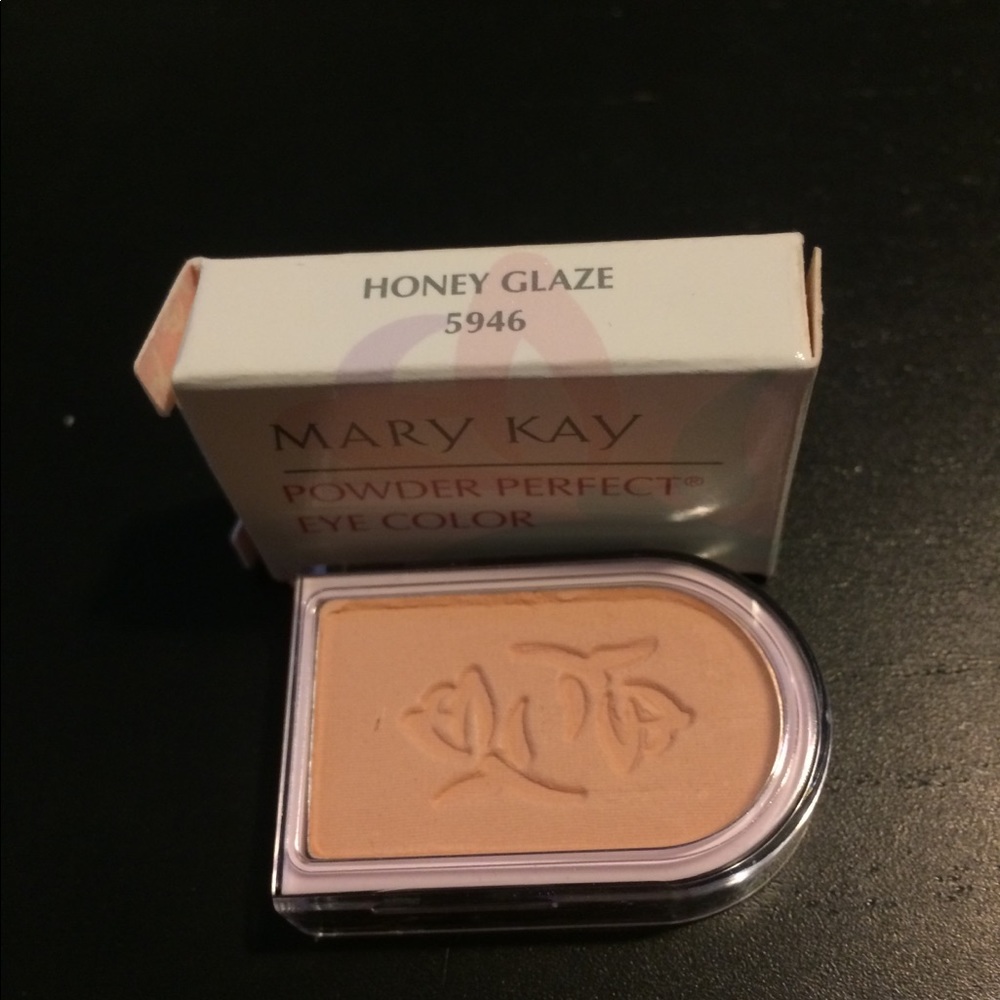 Mary Kay Honey Glaze powder perfect eye color